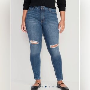 Old Navy High-Rise Distressed Skinny Jeans - Medium Blue